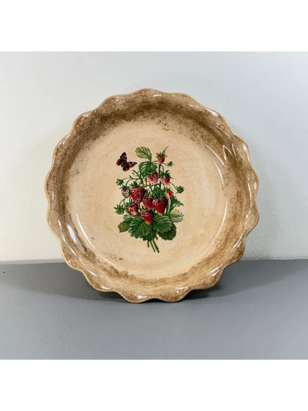 Vintage Bell Ceramics Strawberry Pie Plate Hand Painted Signed Bain 1980